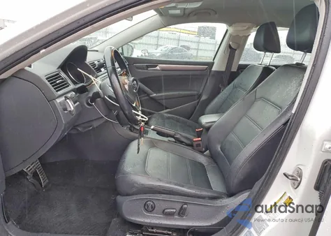 2018 Volkswagen Passat S z USA, uszkodzony, nr VIN 1VWAA7A38JC008055